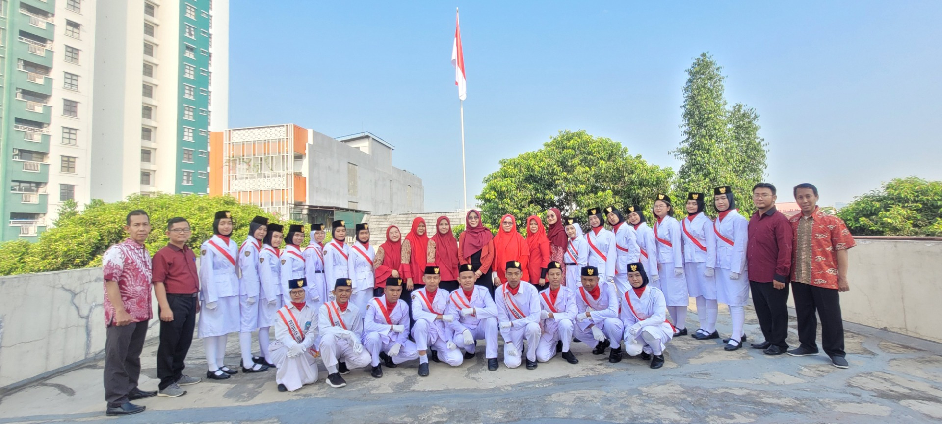 Foto 4 Upacara 17 Agustus - HUT RI